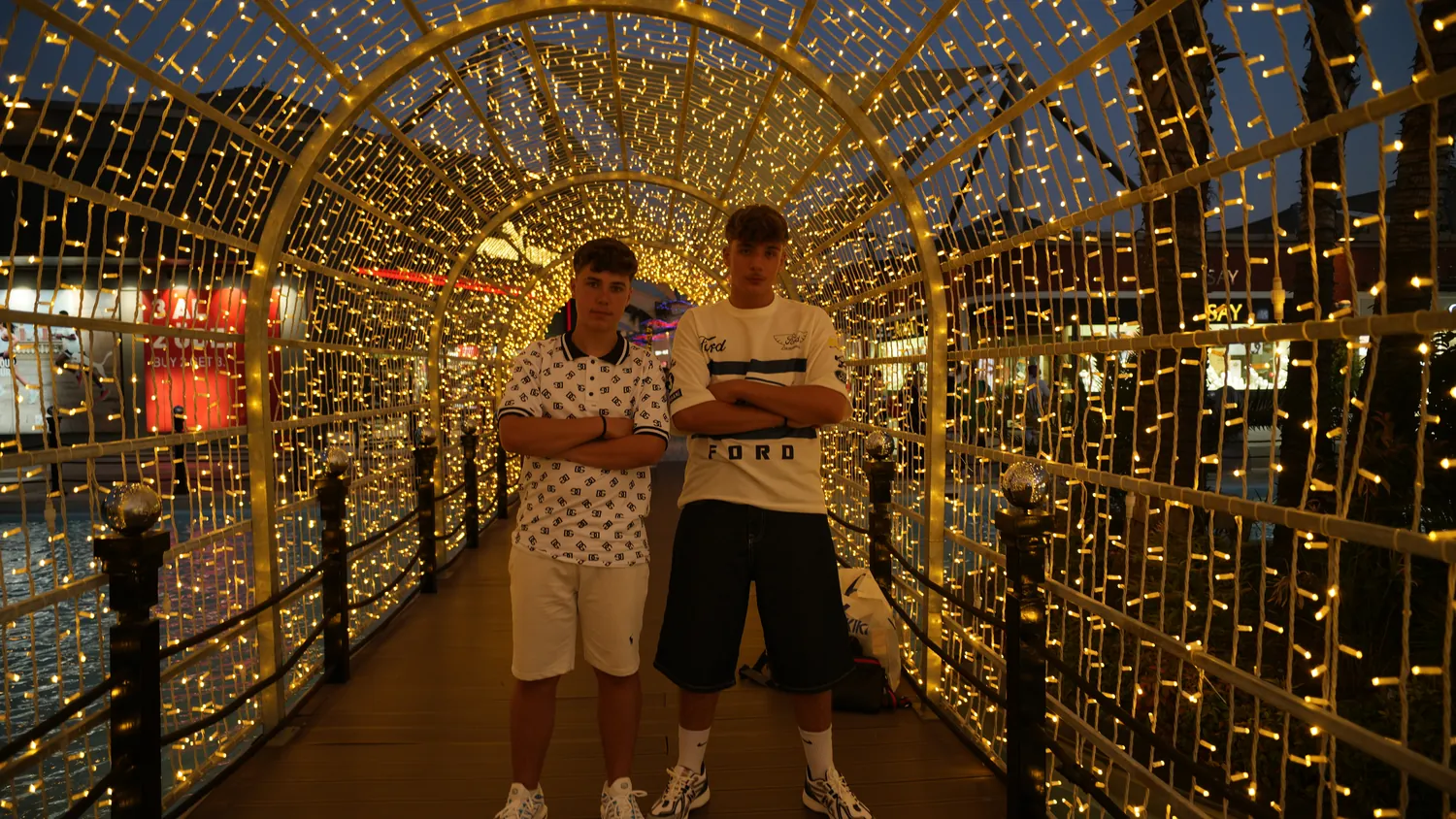 Eren und Noah von Nosa Rap